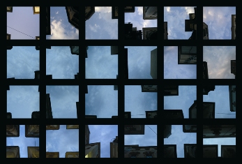 Cieli su Torino e Chicago una delle 48 foto donate da Tom Delinger al CENTRO ONCOLOGICO EMATOLOGICO SUBALPINO